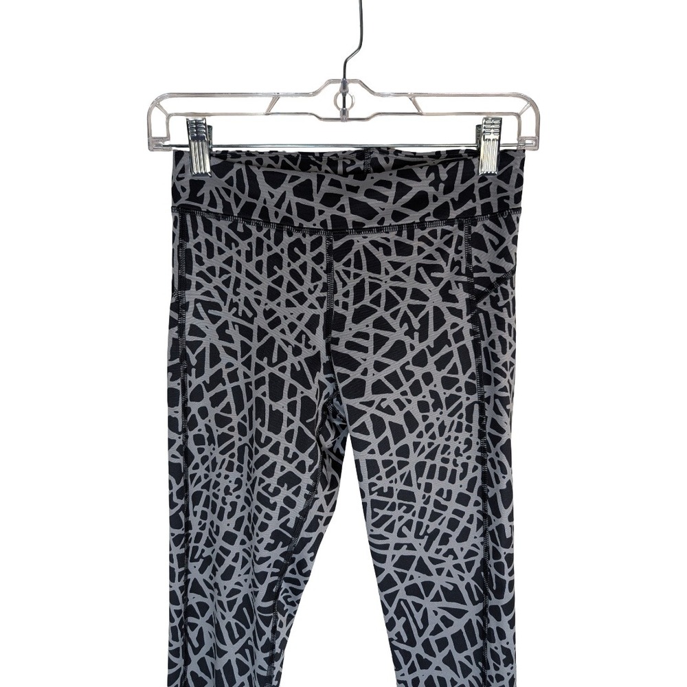 Under Armour‎ Leggings Women Small Gray Black Geometric HeatGear Compression Gym - Picture 12 of 13
